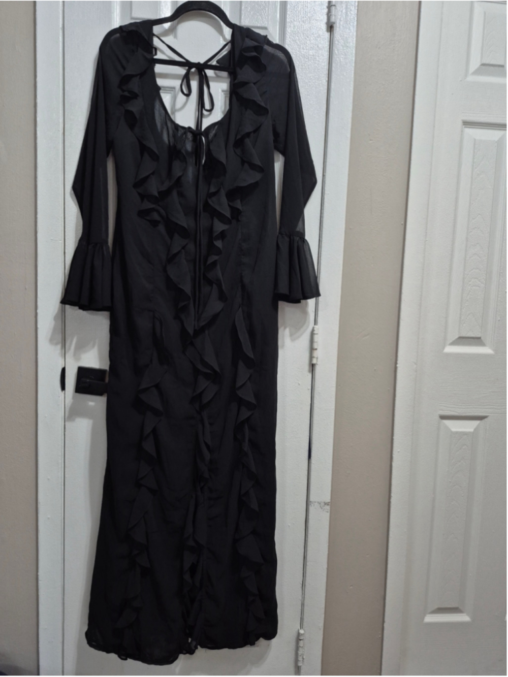 Women's Missguided Black Ruffle Maxi Dress Size L